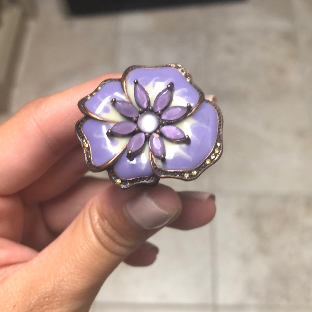 Flower Ring - Picture 3 of 3